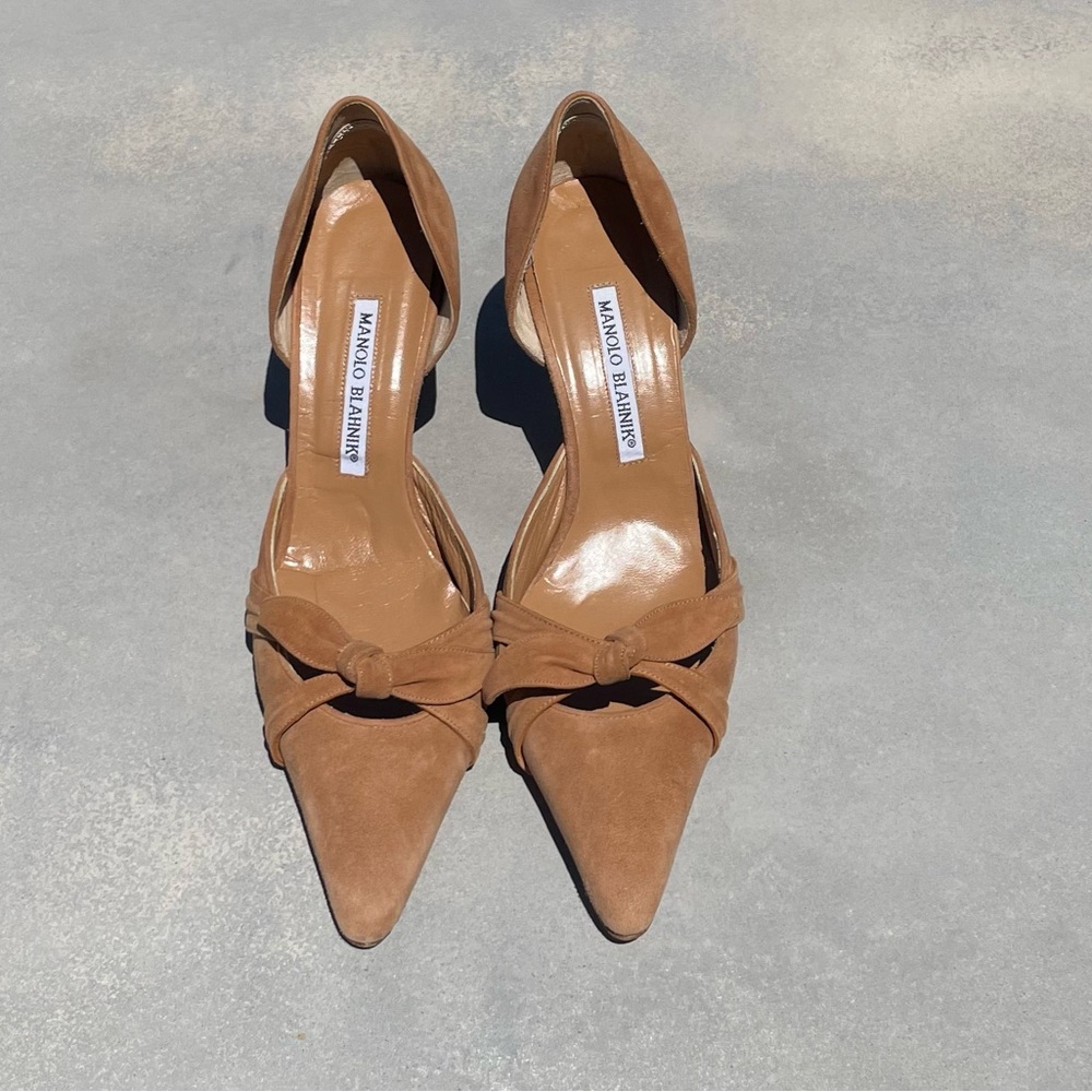 Manolo Blahnik Suede Kitten Heels
